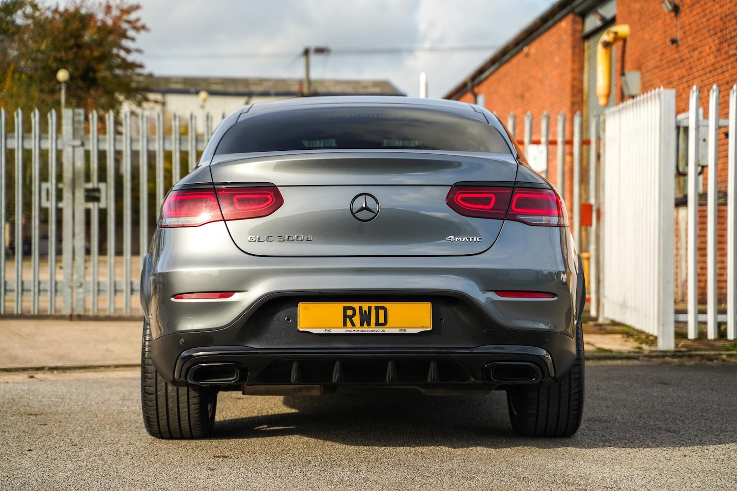 Used Mercedes-Benz GLC 2021 for sale - 76408841: Photo 16