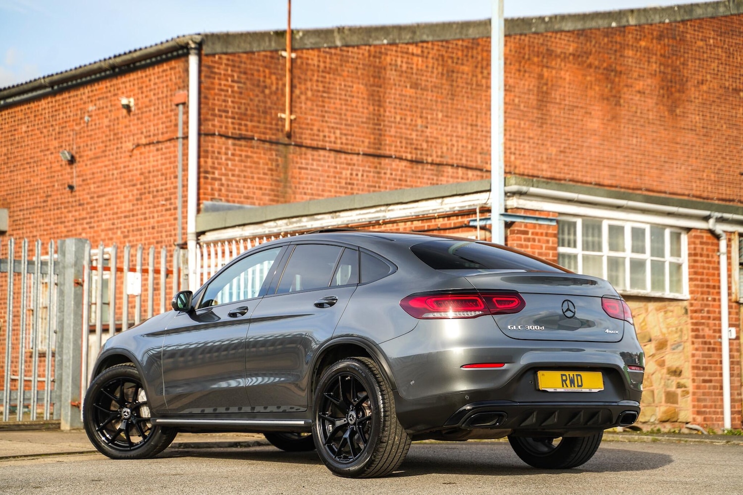 Used Mercedes-Benz GLC 2021 for sale - 76408841: Photo 18