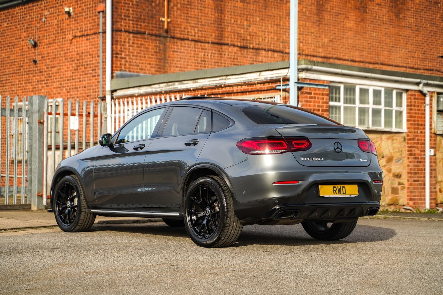 Used Mercedes-Benz GLC 2021 for sale - 76408841: Photo 19