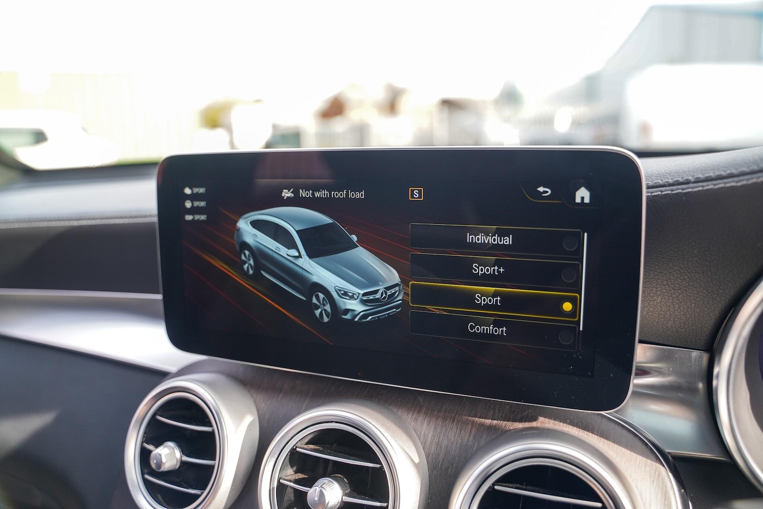 Used Mercedes-Benz GLC 2021 for sale - 76408841: Photo 36