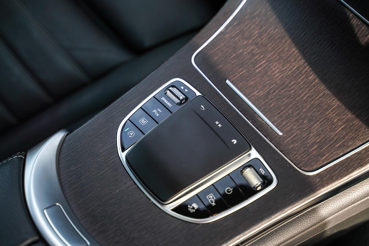 Used Mercedes-Benz GLC 2021 for sale - 76408841: Photo 41