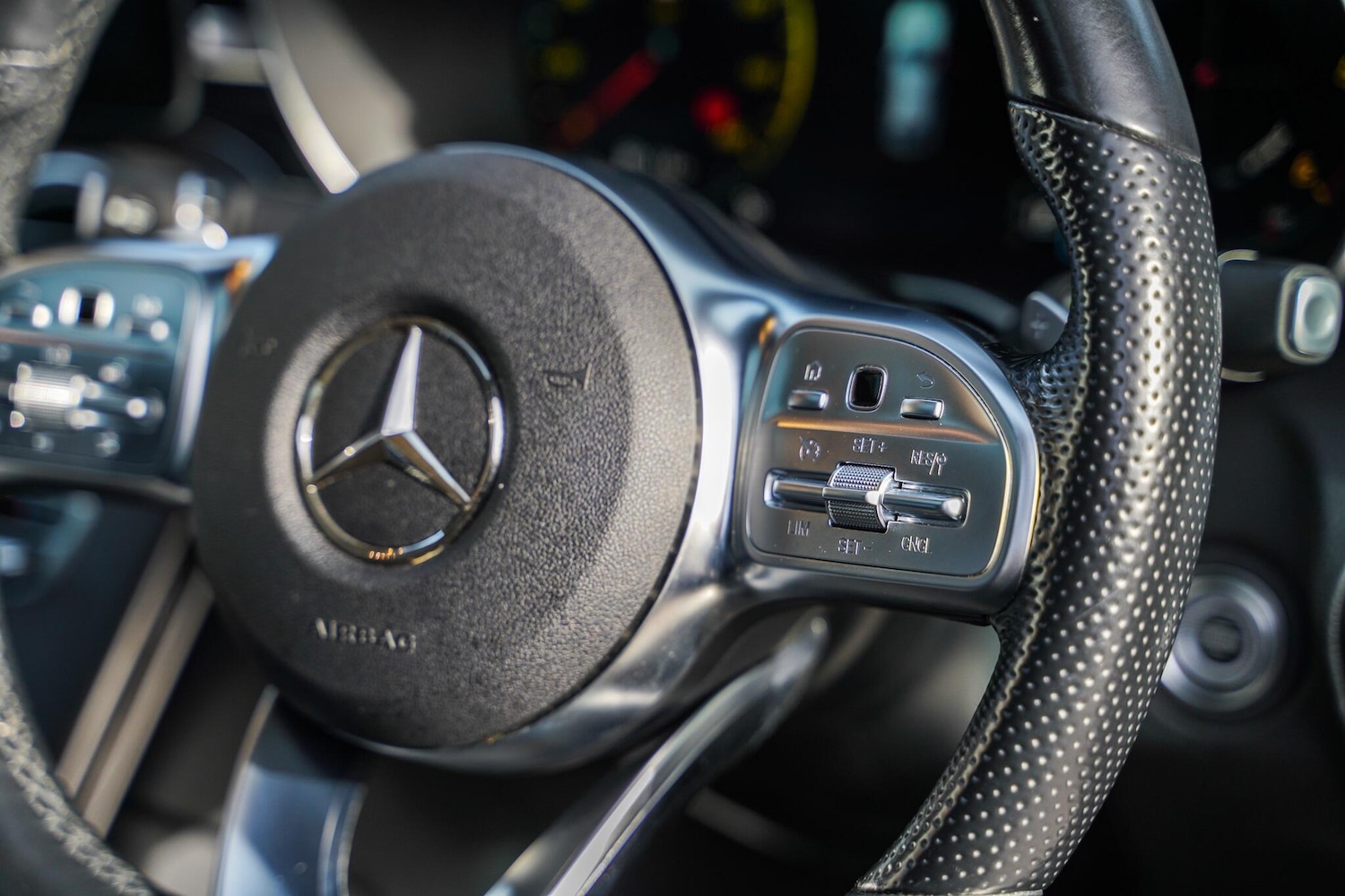 Used Mercedes-Benz GLC 2021 for sale - 76408841: Photo 48