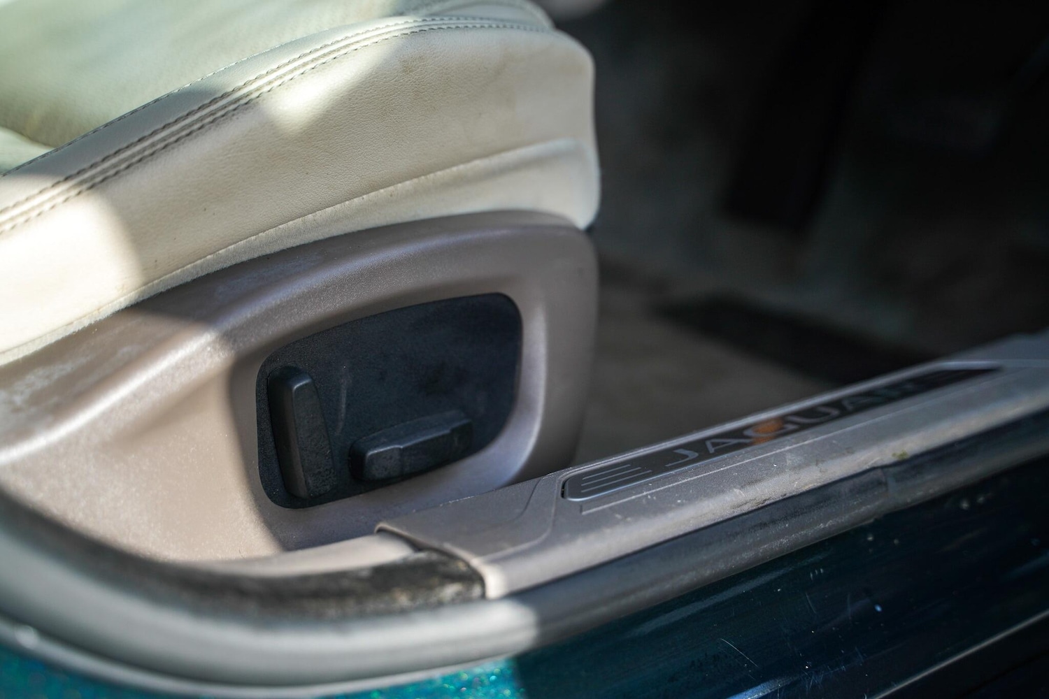 Used Jaguar XE for sale - 77671164: Photo 56