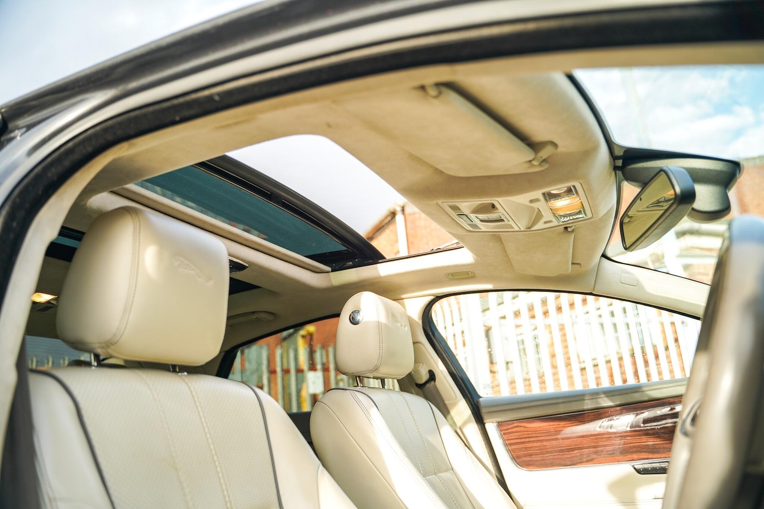 Used Jaguar XJ 2012 for sale - 77175248: Photo 11