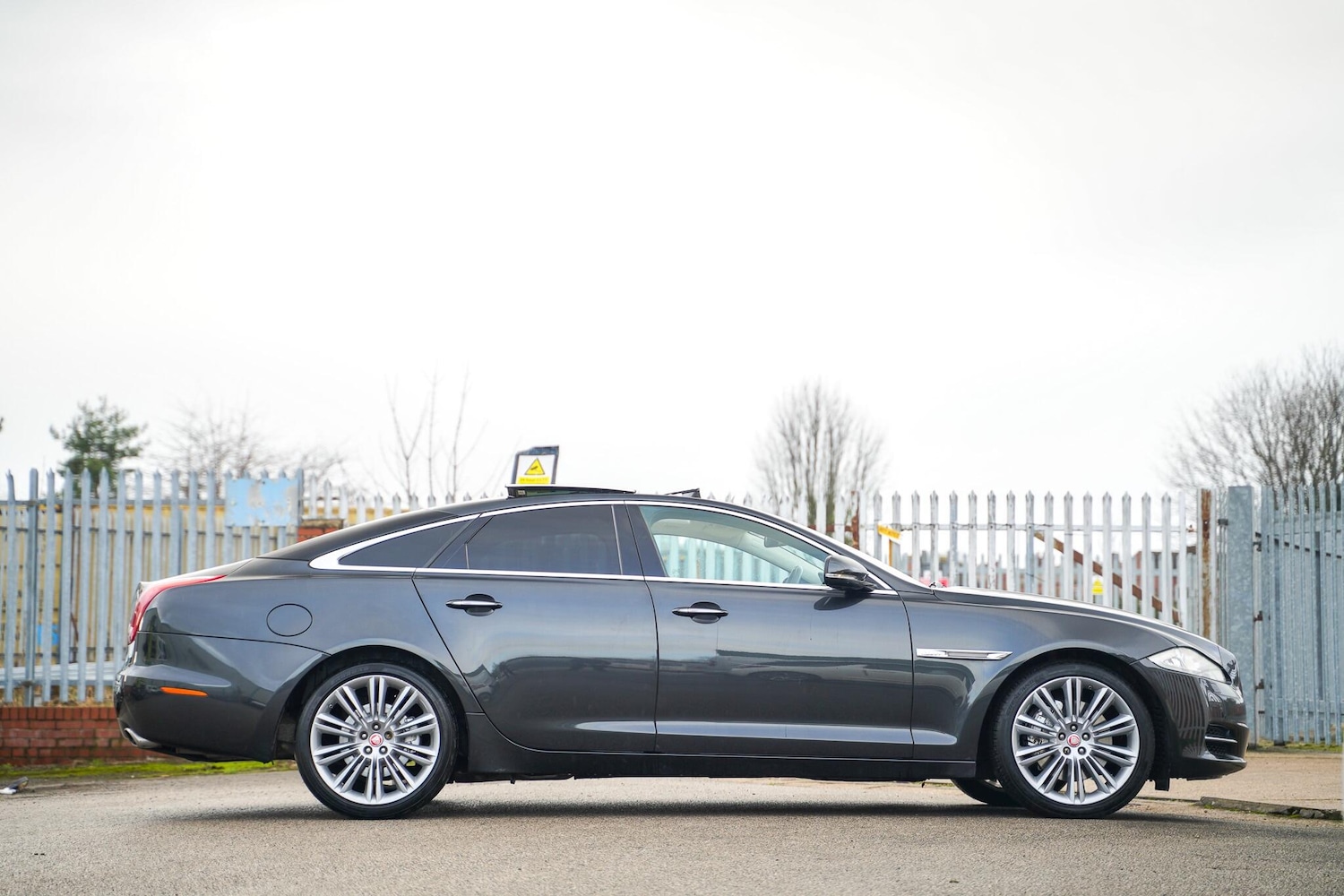 Used Jaguar XJ 2012 for sale - 77175248: Photo 8