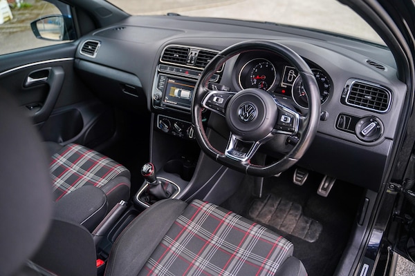 Used Volkswagen Polo 2016 for sale - 76215073: Photo 10