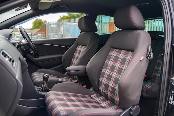 Used Volkswagen Polo 2016 for sale - 76215073: Photo 23