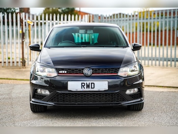 Used Volkswagen Polo 2016 for sale - 76215073: Photo