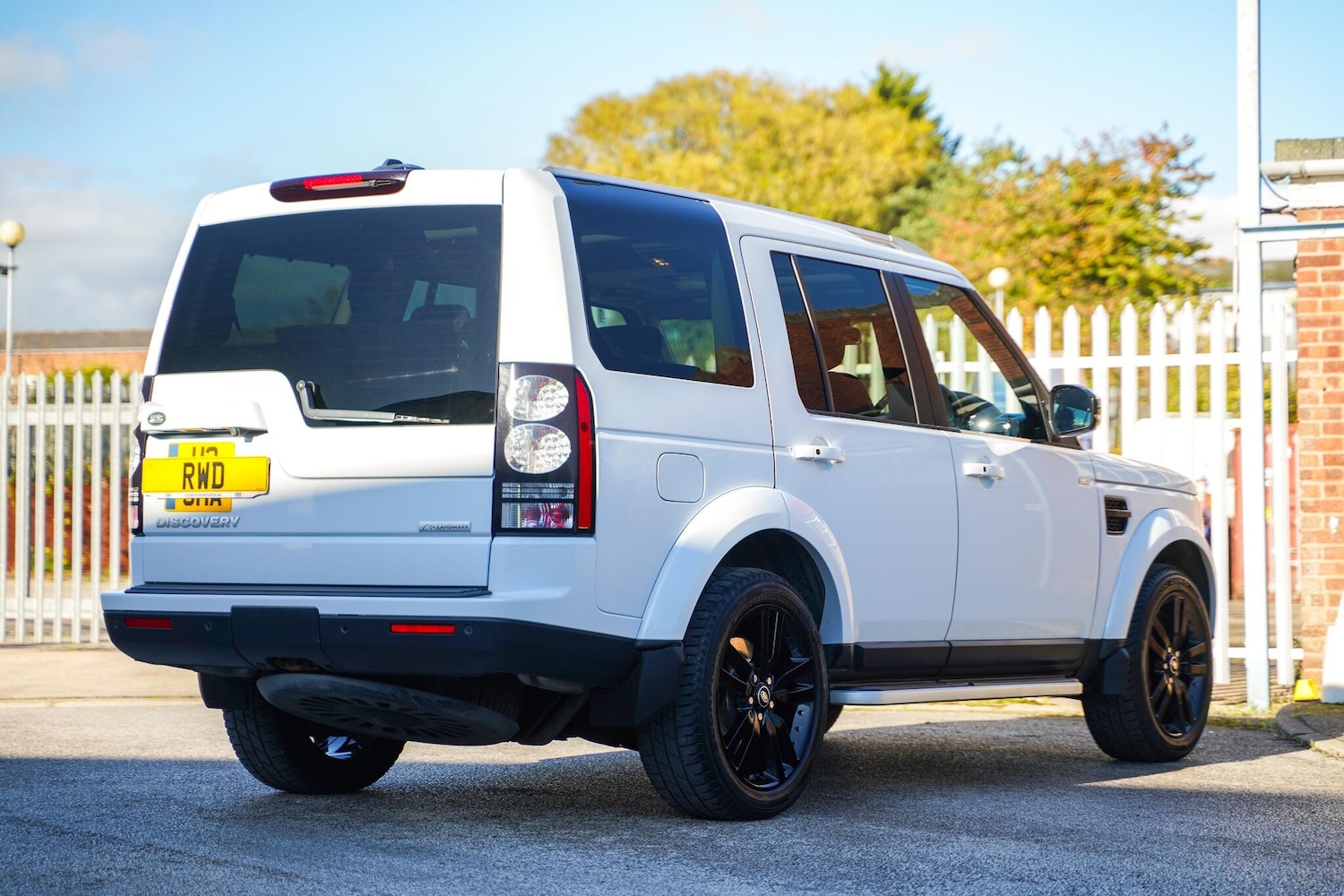 Used Land Rover Discovery 4 2016 for sale - 76377995: Photo 20