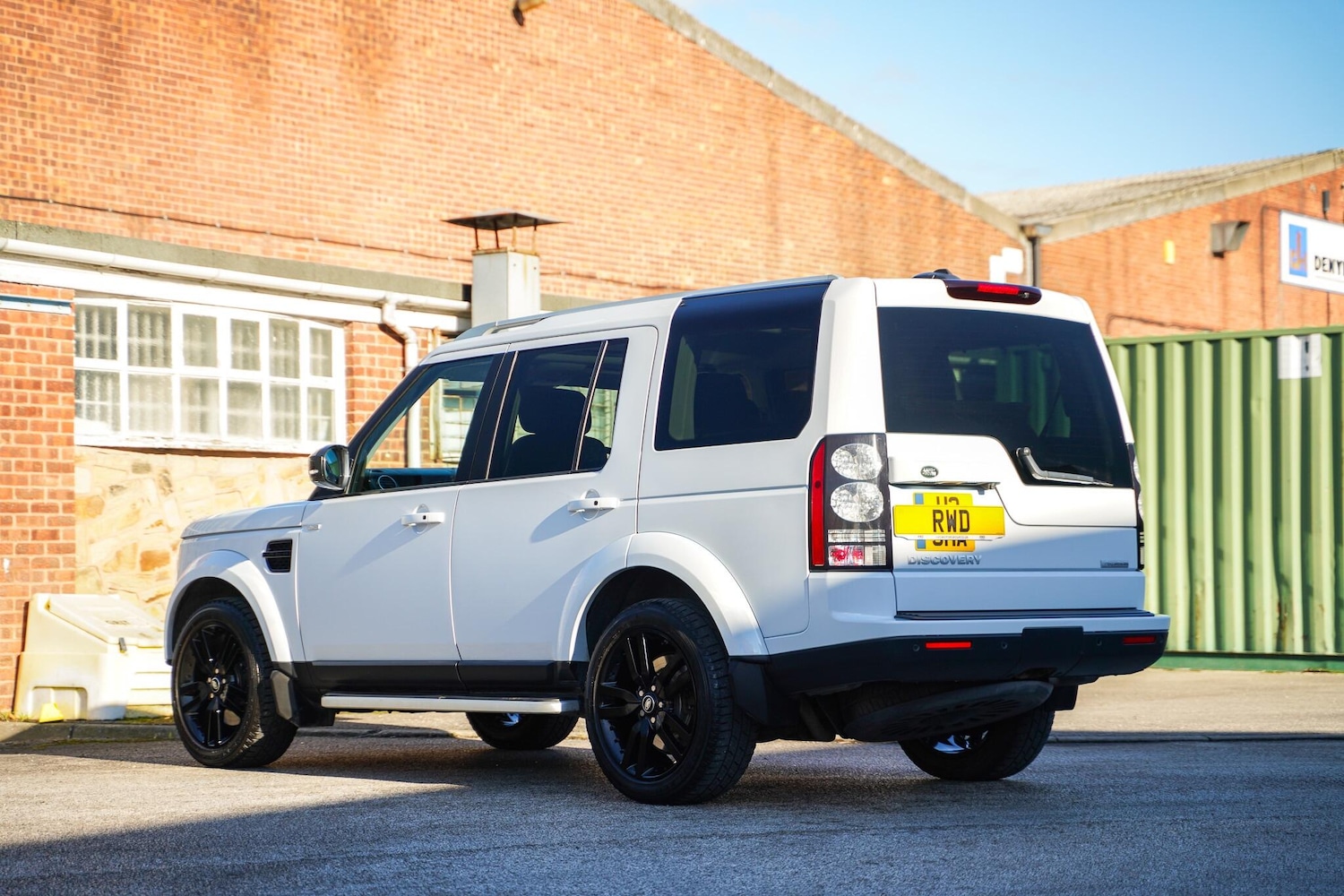 Used Land Rover Discovery 4 2016 for sale - 76377995: Photo 3