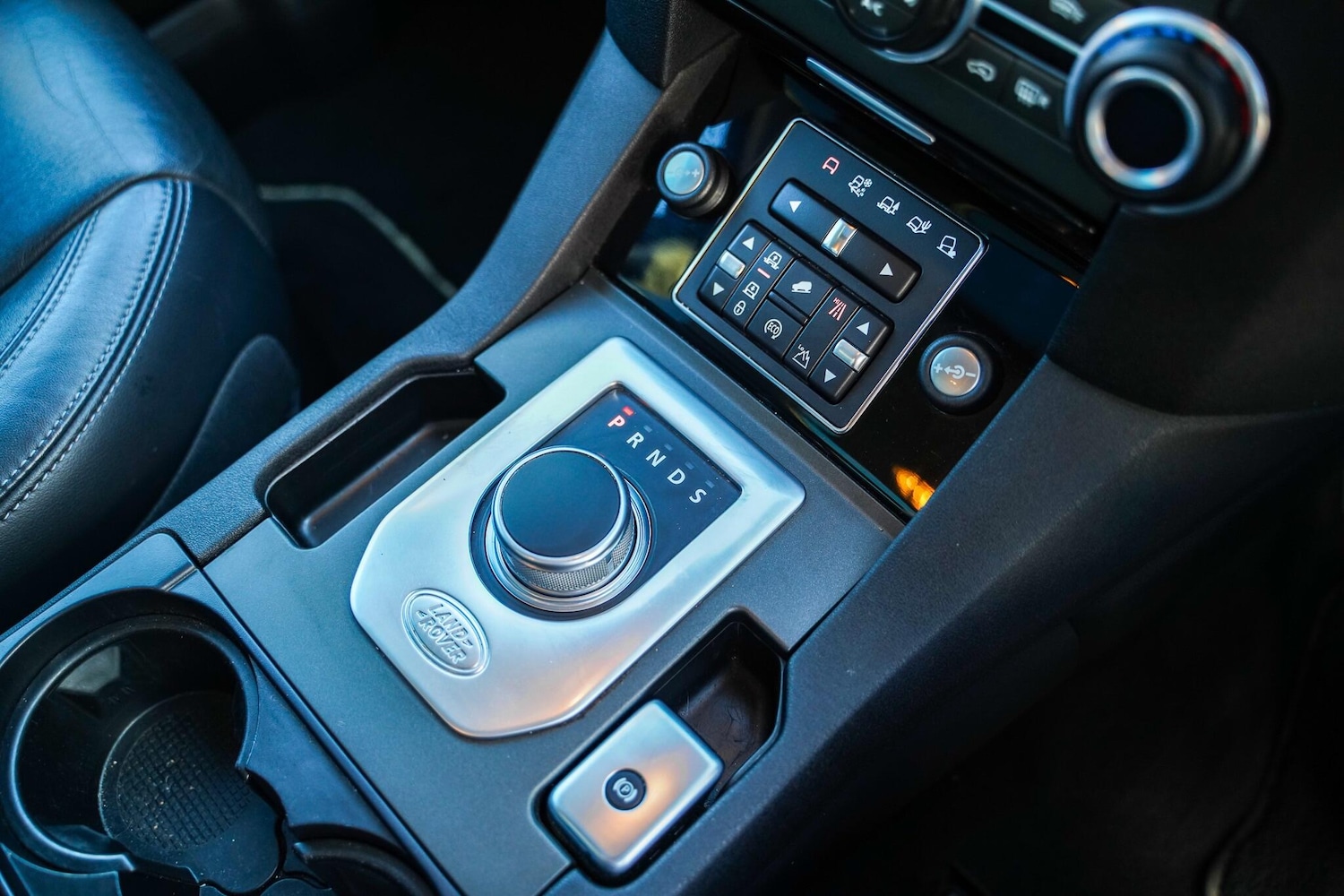 Used Land Rover Discovery 4 2016 for sale - 76377995: Photo 40