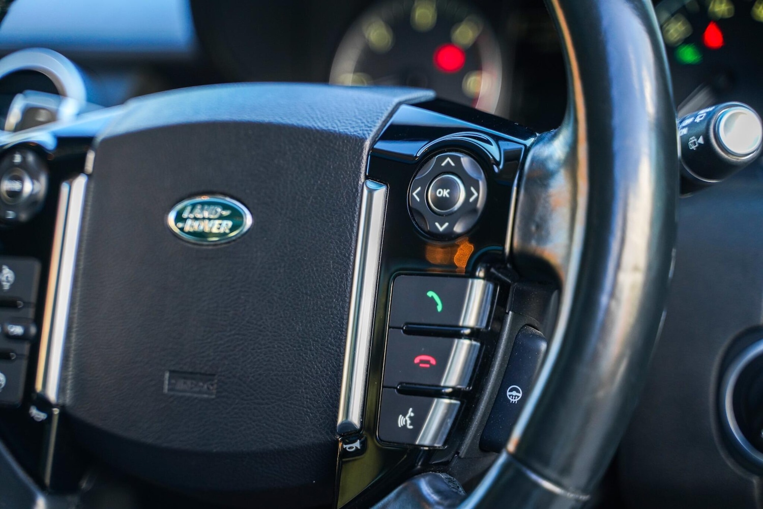 Used Land Rover Discovery 4 2016 for sale - 76377995: Photo 42