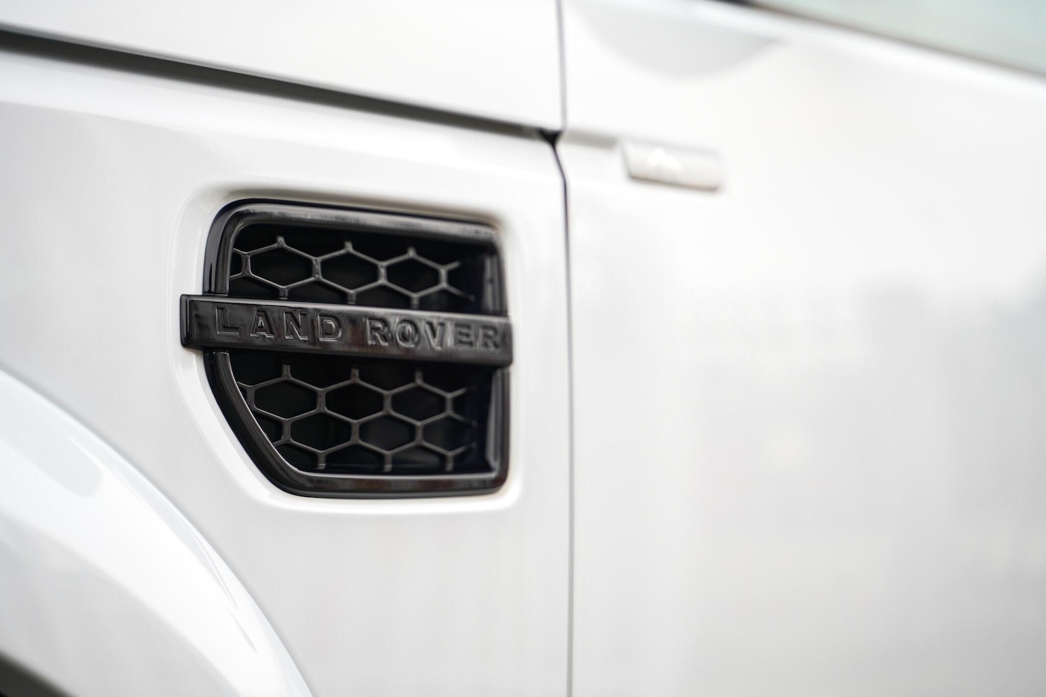 Used Land Rover Discovery 4 2016 for sale - 76377995: Photo 54