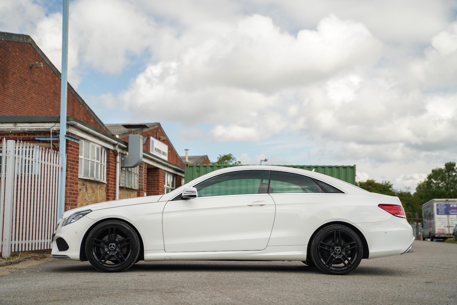 Used Mercedes-Benz E Class 2014 for sale - 77440982: Photo 14