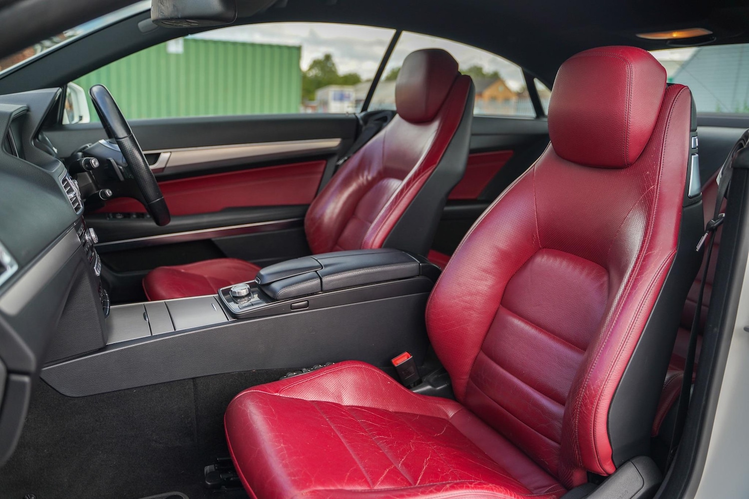 Used Mercedes-Benz E Class 2014 for sale - 77440982: Photo 18