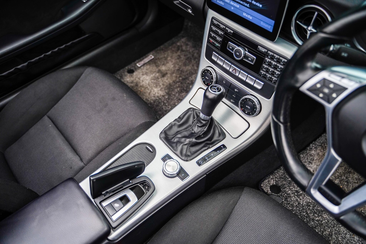 Used Mercedes-Benz SLK 2014 for sale - 77440384: Photo 43