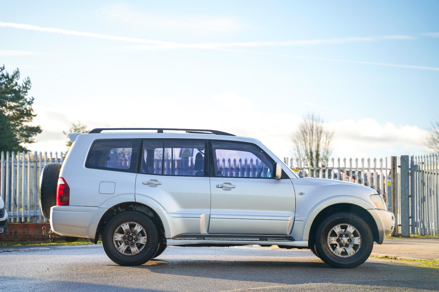 Used Mitsubishi Shogun 2003 for sale - 77424854: Photo 8