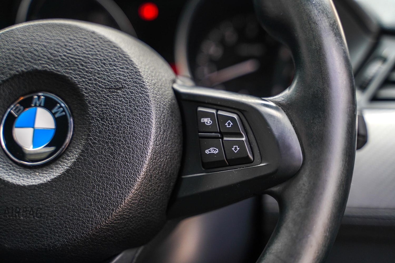 Used BMW Z4 2013 for sale - 76988152: Photo 24