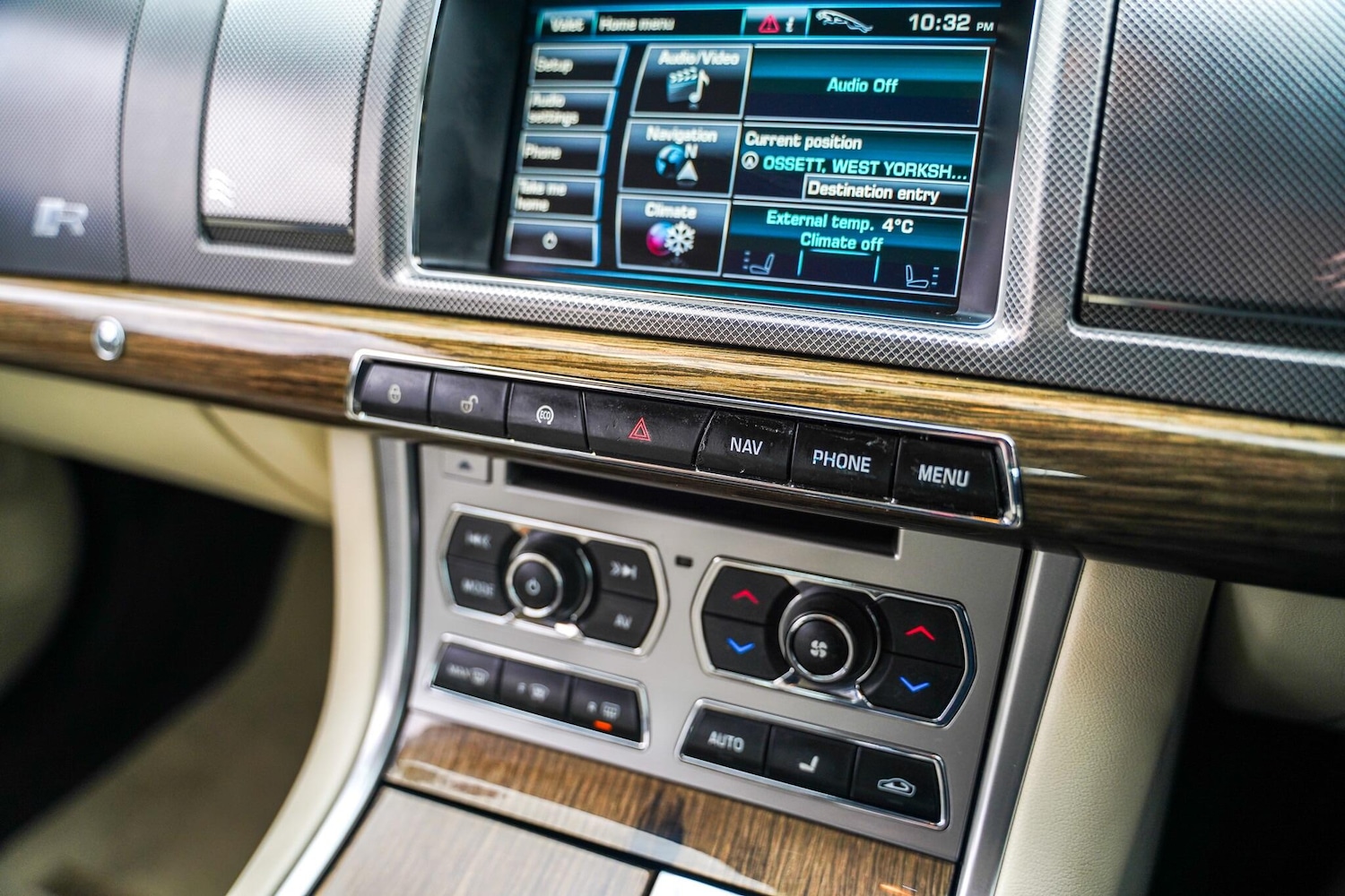 Used Jaguar XF 2013 for sale - 77538471: Photo 39