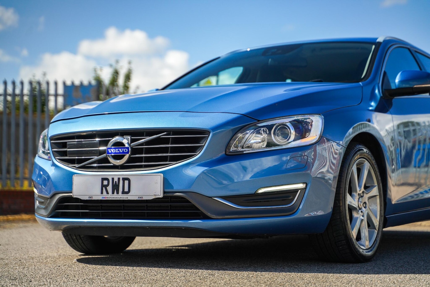 Used Volvo V60 2014 for sale - 77057273: Photo 12