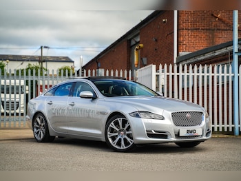 Used Jaguar XJ 2017 for sale - 78684934: Photo