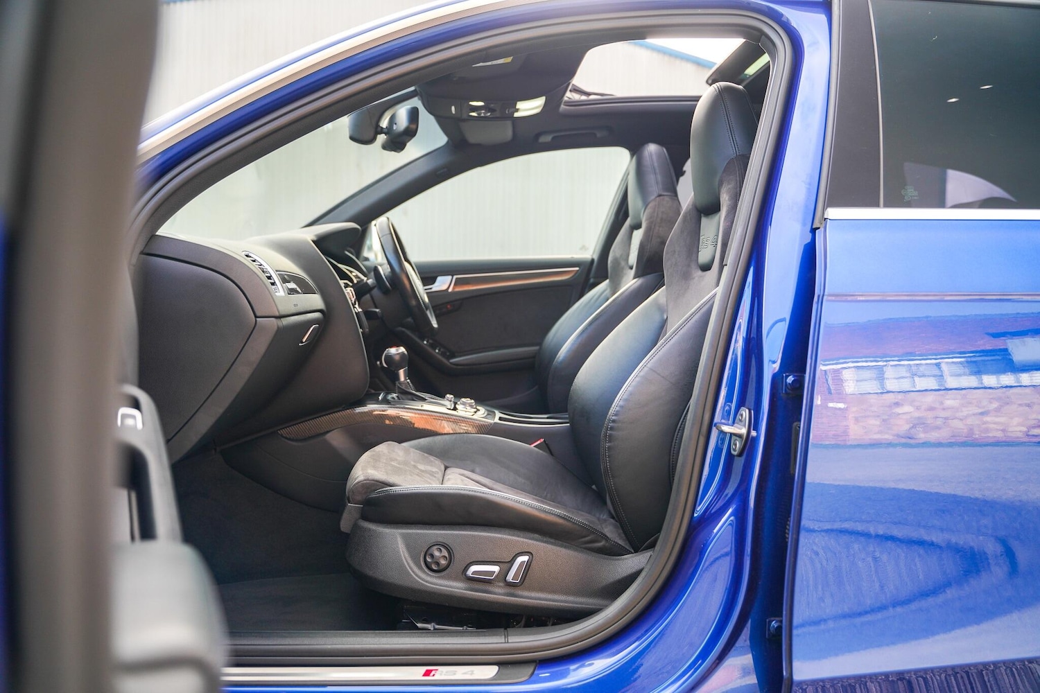 Used Audi RS4 2015 for sale - 77314846: Photo 52