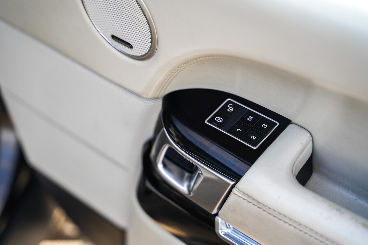 Used Land Rover Range Rover for sale - 77898148: Photo 33