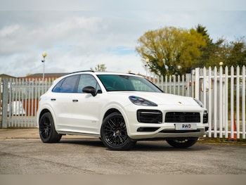 Used Porsche Cayenne 2023 for sale - 78796394: Photo