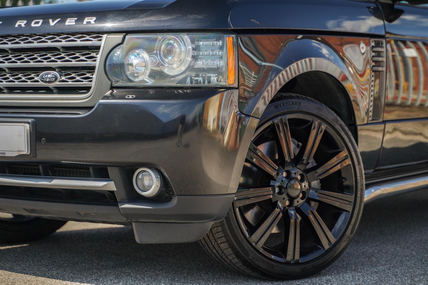 Used Land Rover Range Rover 2011 for sale - 76326701: Photo 2