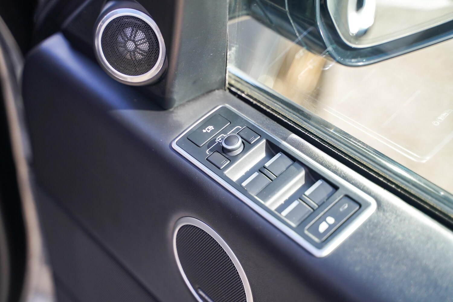 Used Land Rover Range Rover 2017 for sale - 78020301: Photo 32