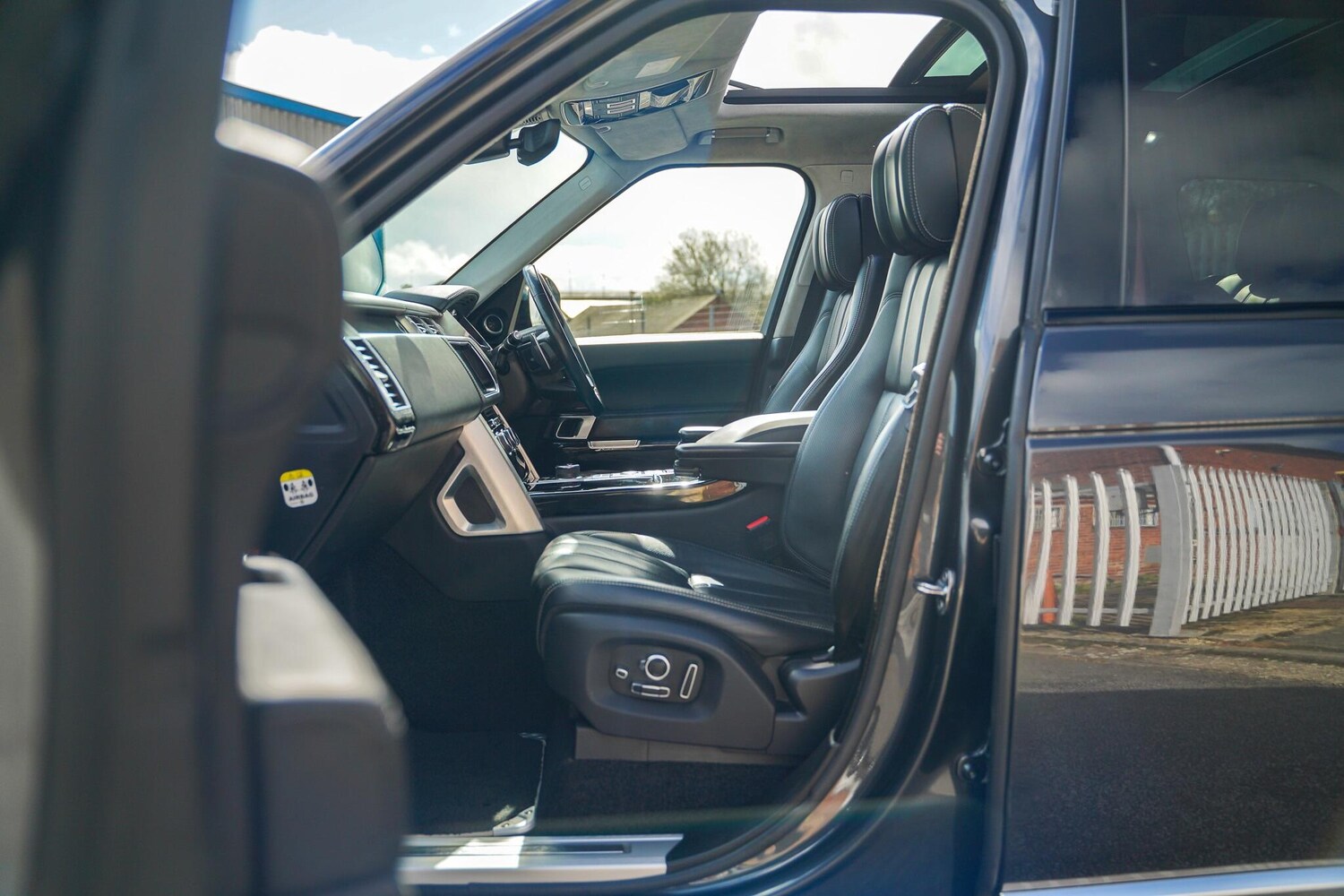 Used Land Rover Range Rover 2017 for sale - 78020301: Photo 47