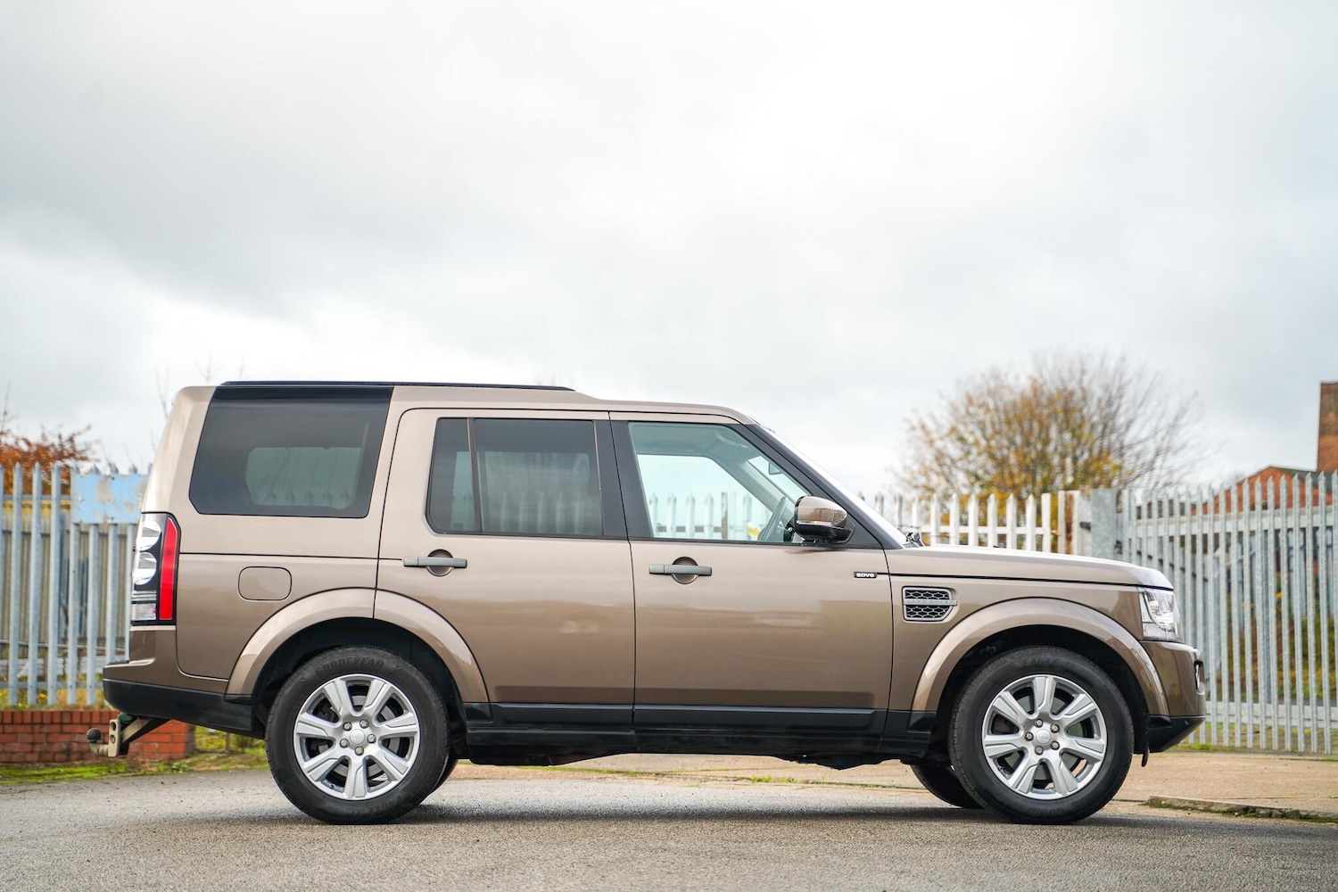 Used Land Rover Discovery 2014 for sale - 76521881: Photo 30
