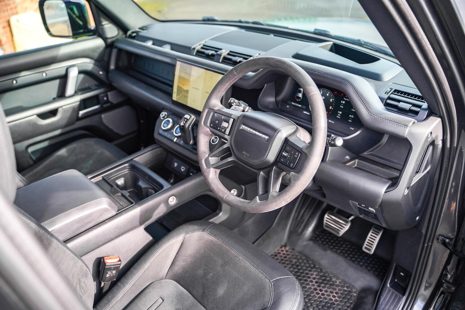 Used Land Rover Defender 2022 for sale - 78148350: Photo 12