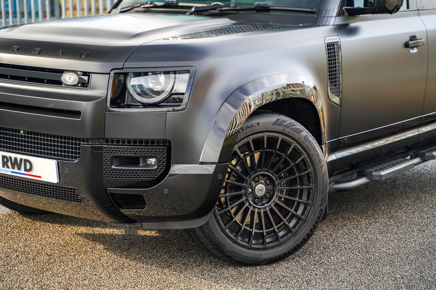 Used Land Rover Defender 2022 for sale - 78148350: Photo 2