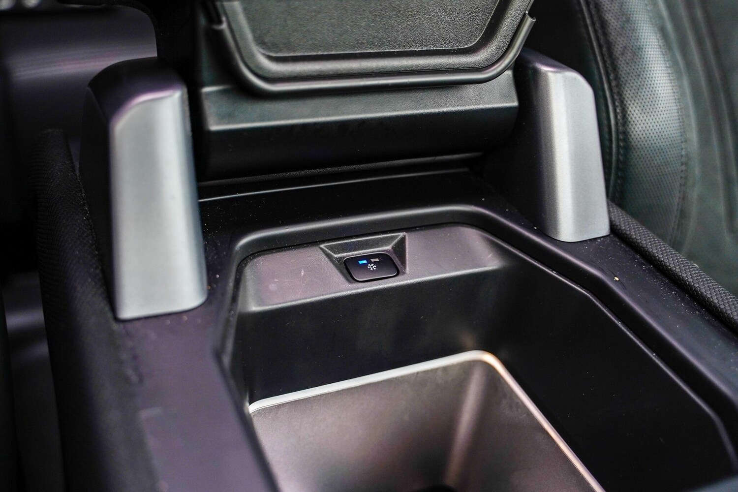 Used Land Rover Defender 2022 for sale - 78148350: Photo 54