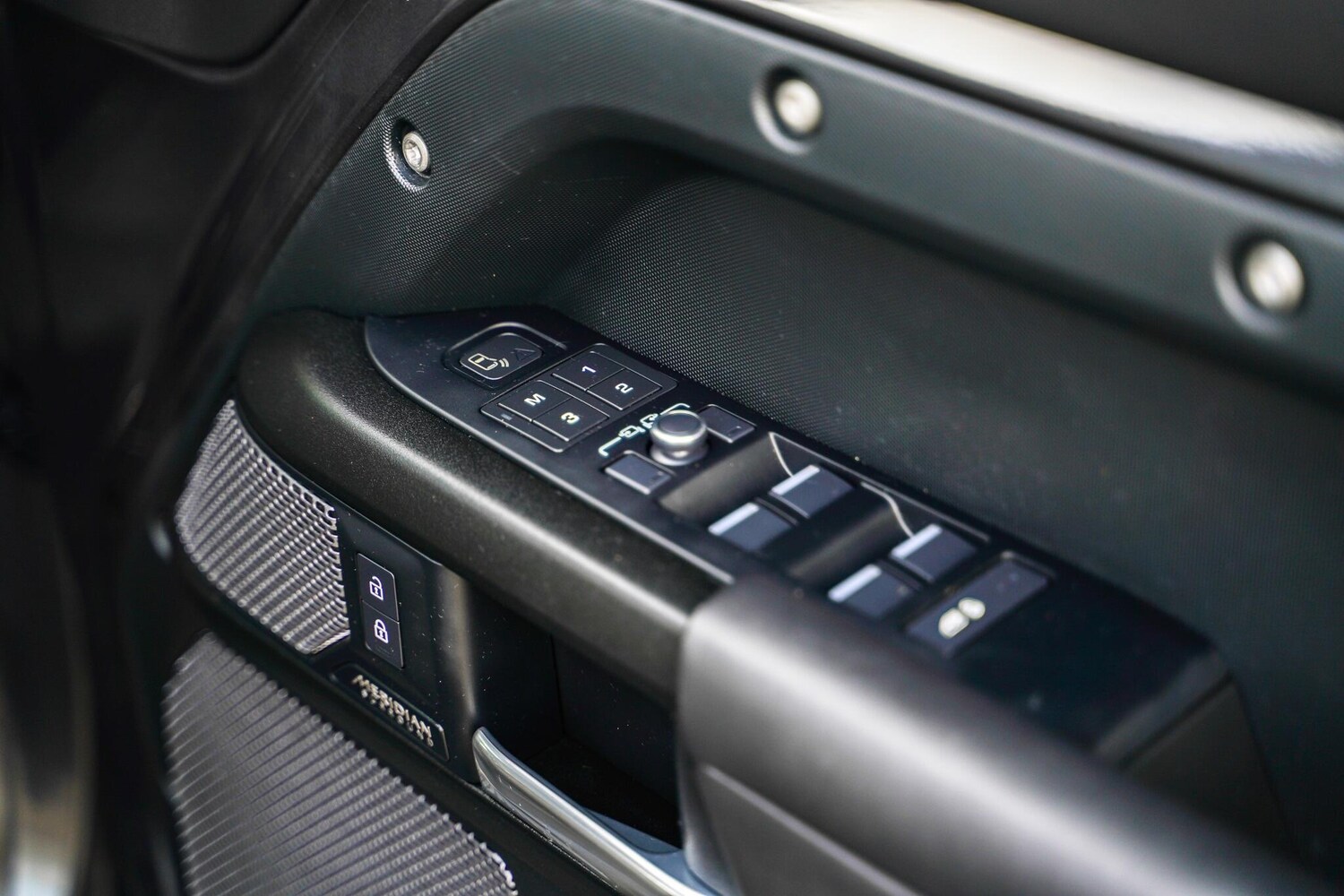 Used Land Rover Defender 2022 for sale - 78148350: Photo 61