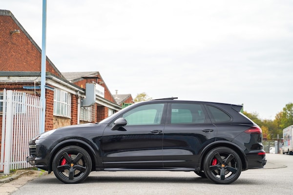 Used Porsche Cayenne 2016 for sale - 76314467: Photo 17