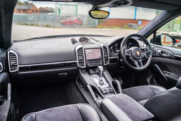 Used Porsche Cayenne 2016 for sale - 76314467: Photo 30