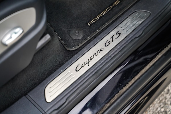 Used Porsche Cayenne 2016 for sale - 76314467: Photo 45