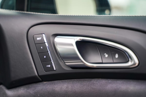 Used Porsche Cayenne 2016 for sale - 76314467: Photo 46