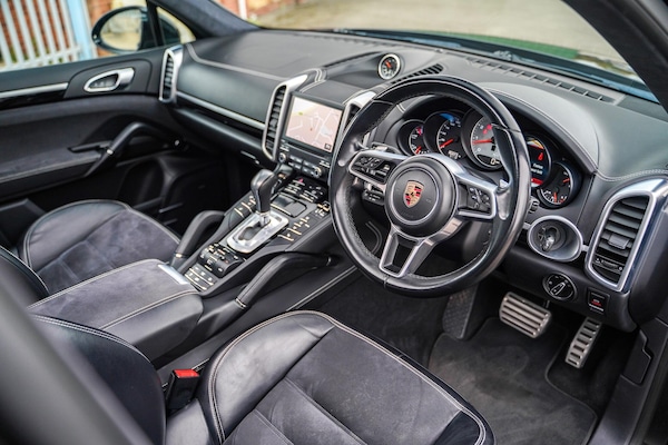 Used Porsche Cayenne 2016 for sale - 76314467: Photo 9