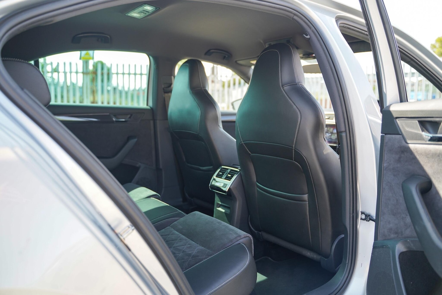 Used Skoda Superb 2018 for sale - 76714121: Photo 34