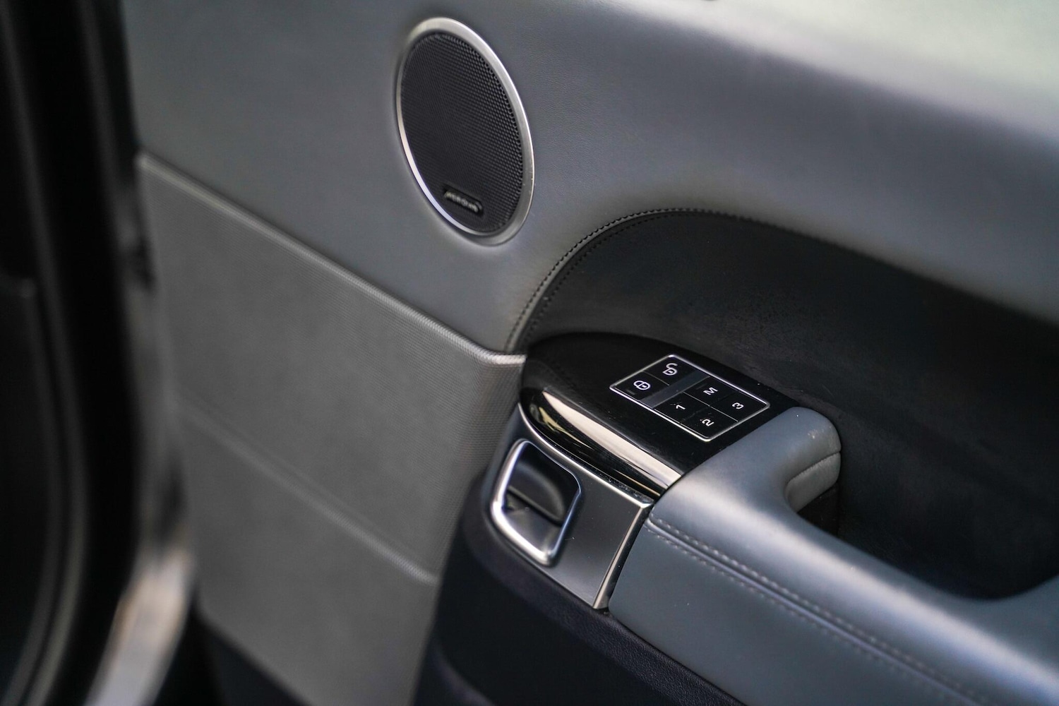 Used Land Rover Range Rover Sport 2014 for sale - 77314543: Photo 44