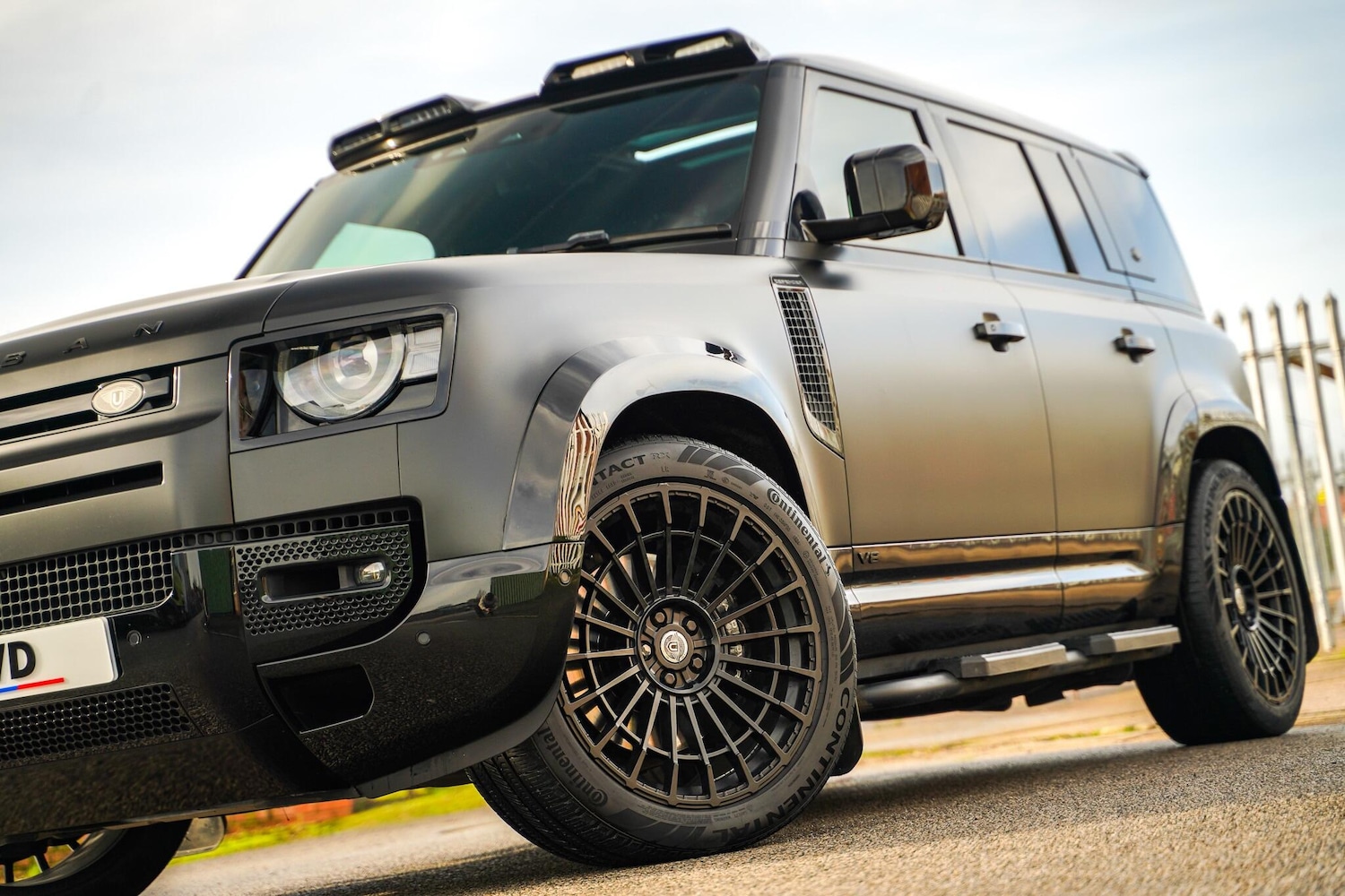 Used Land Rover Defender 2022 for sale - 77633961: Photo 3