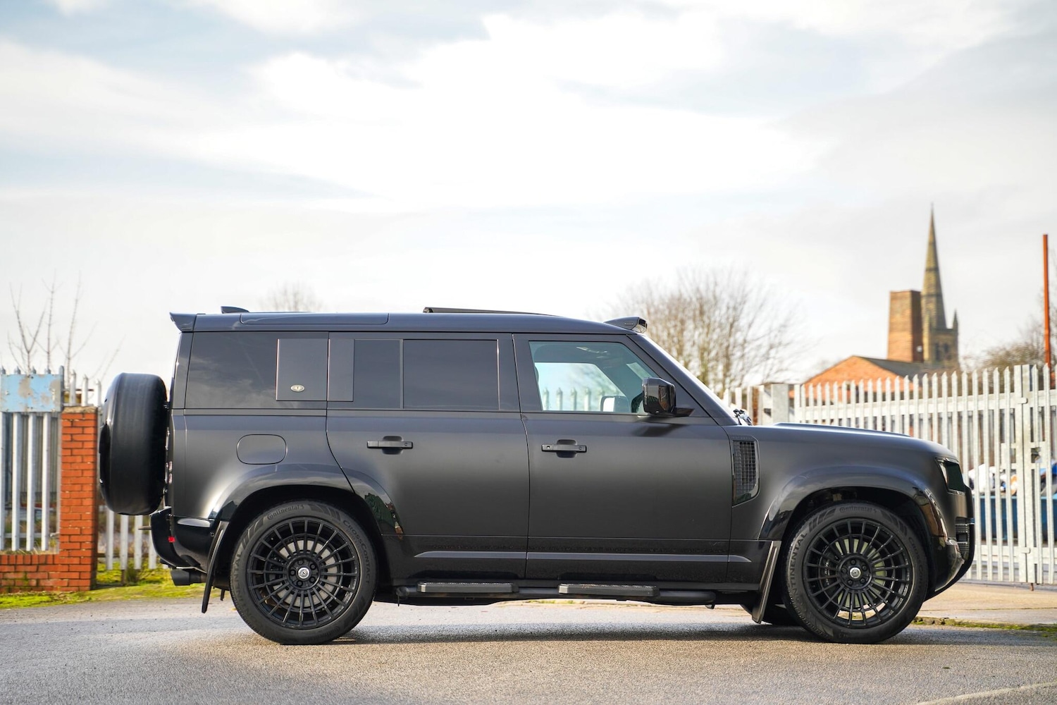 Used Land Rover Defender 2022 for sale - 77633961: Photo 9