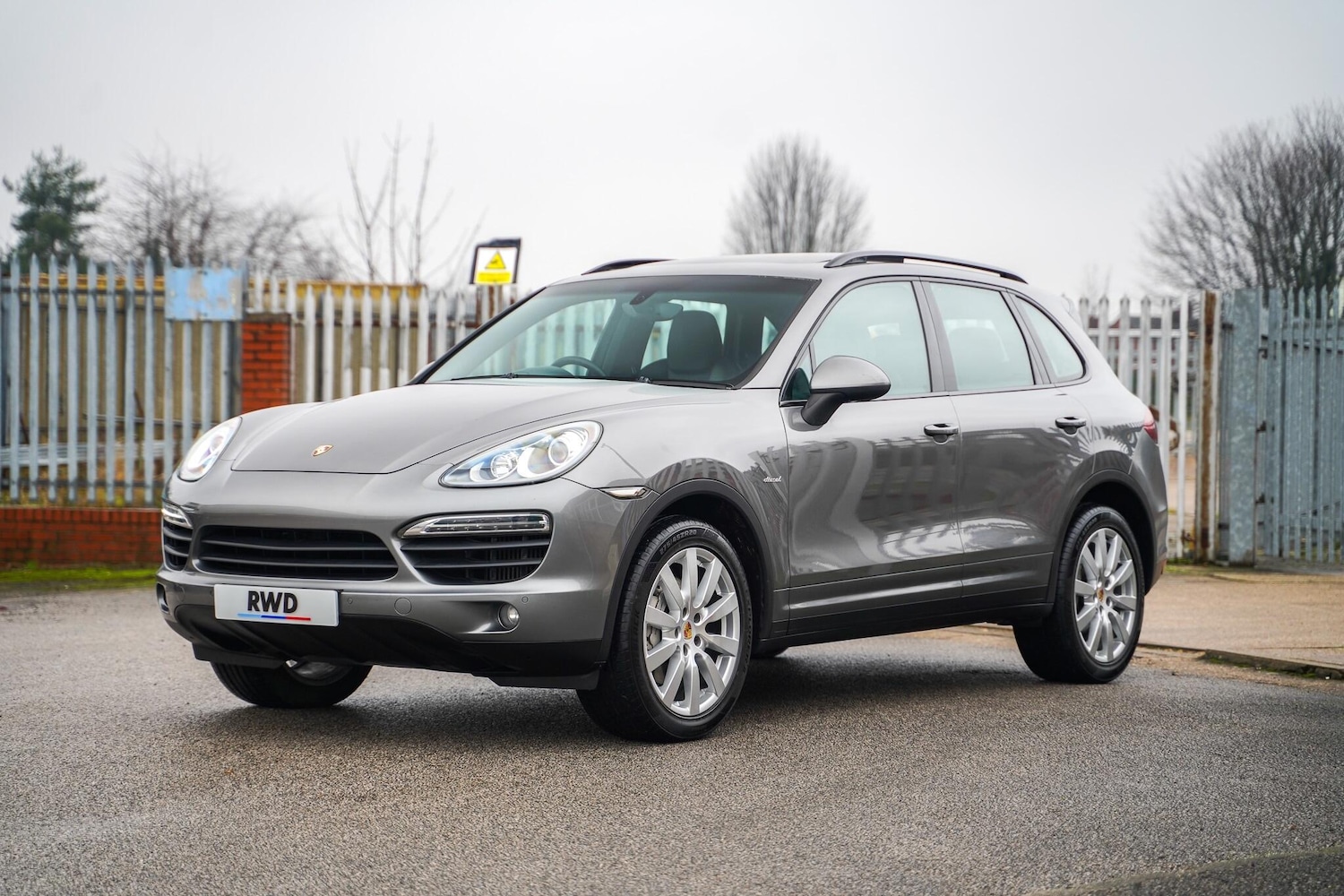 Used Porsche Cayenne 2013 for sale - 77439679: Photo 3