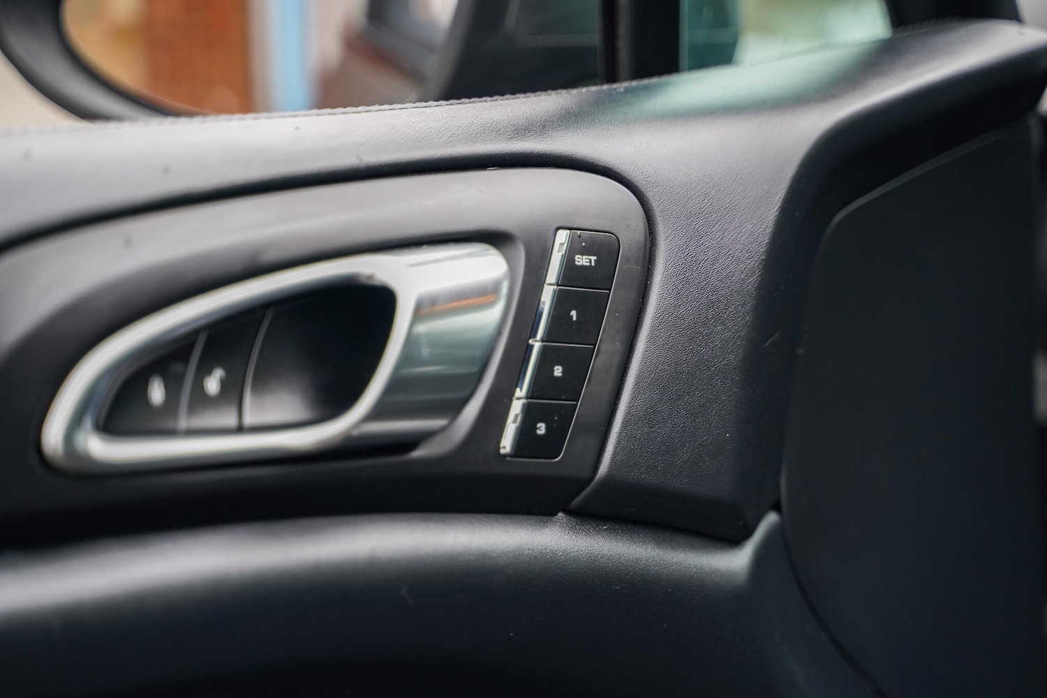 Used Porsche Cayenne 2013 for sale - 77439679: Photo 31