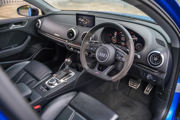 Used Audi RS3 2019 for sale - 76188975: Photo 15
