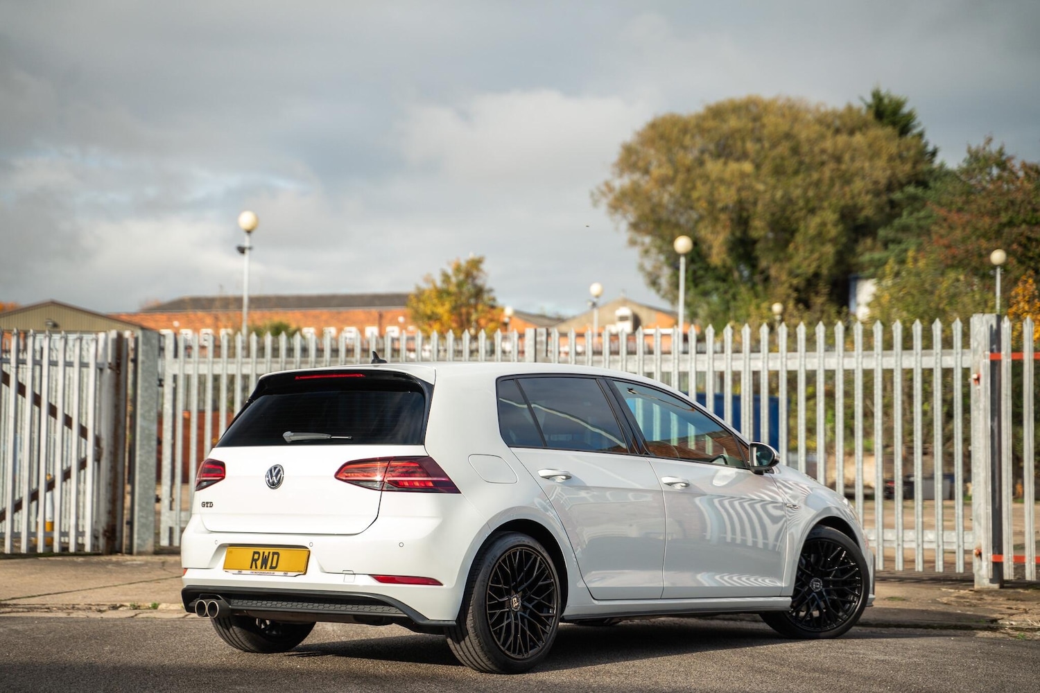 Used Volkswagen Golf 2017 for sale - 76349430: Photo 4