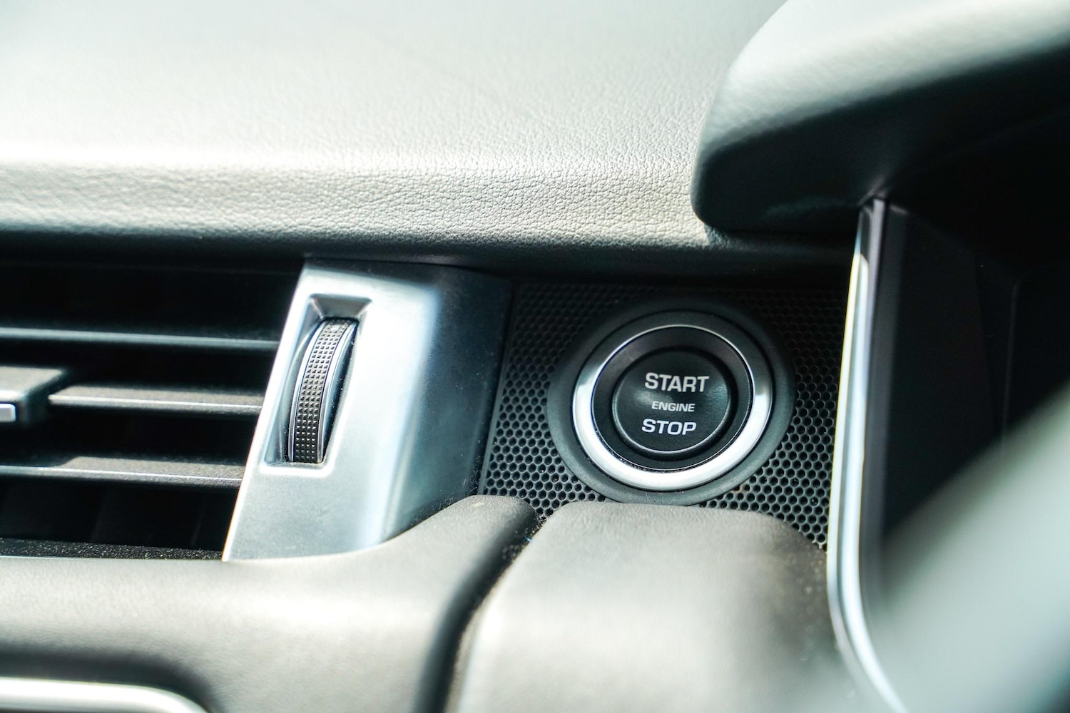 Used Land Rover Range Rover Sport 2019 for sale - 76189046: Photo 36